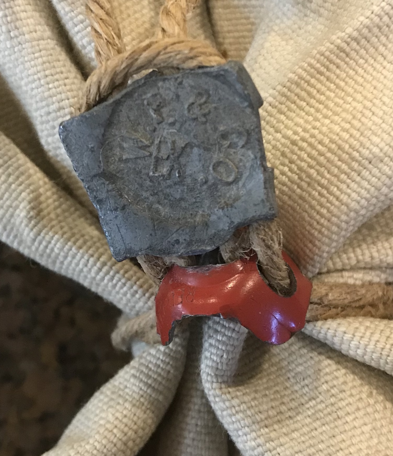 Coin Bag Lead and Twine Seal